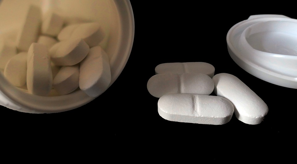 what medications does aspirin interfere with