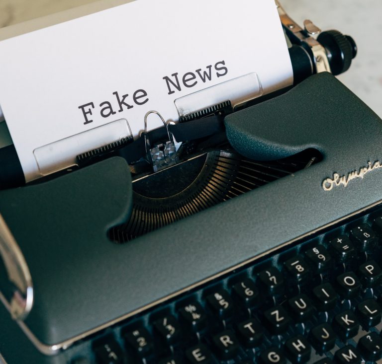 Emotionally intelligent people better at spotting fake news