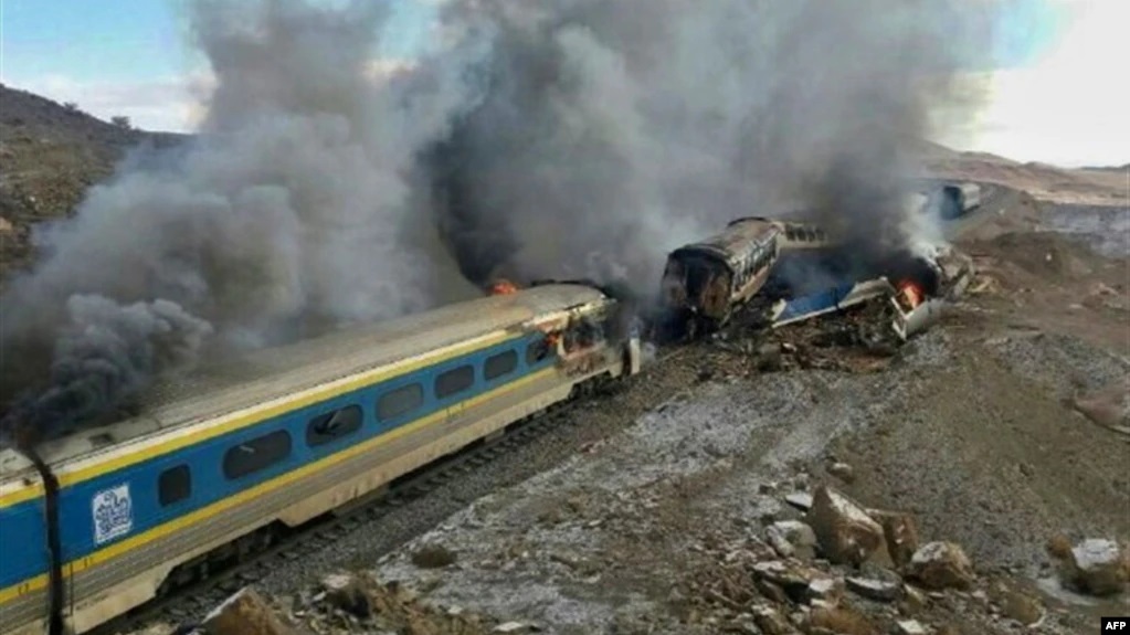 Iran trains collision
