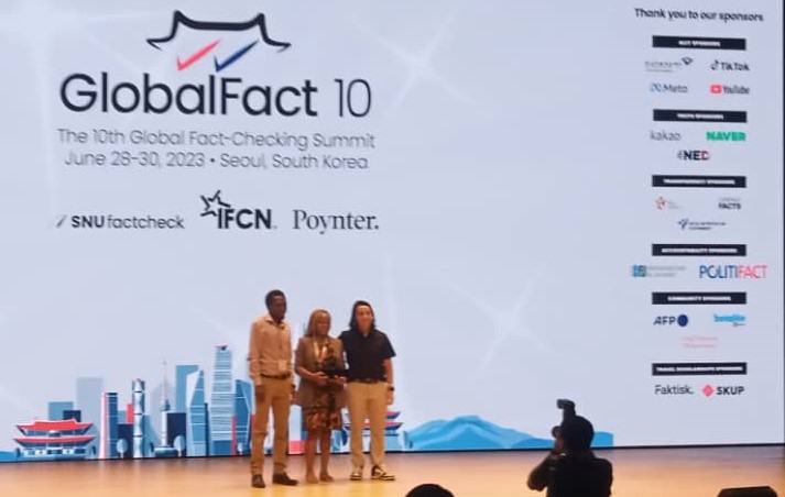 L - R: Enock Nyariki, IFCN's Community and Impact Manager; Caroline Anipah, Deputy Director, Centre for Journalism Innovation and Development (CJID) (middle) and Alanna Dvorak, International Training Manager, IFCN during the award ceremony in Seoul, South Korea, on Friday, June 30, 2023.
