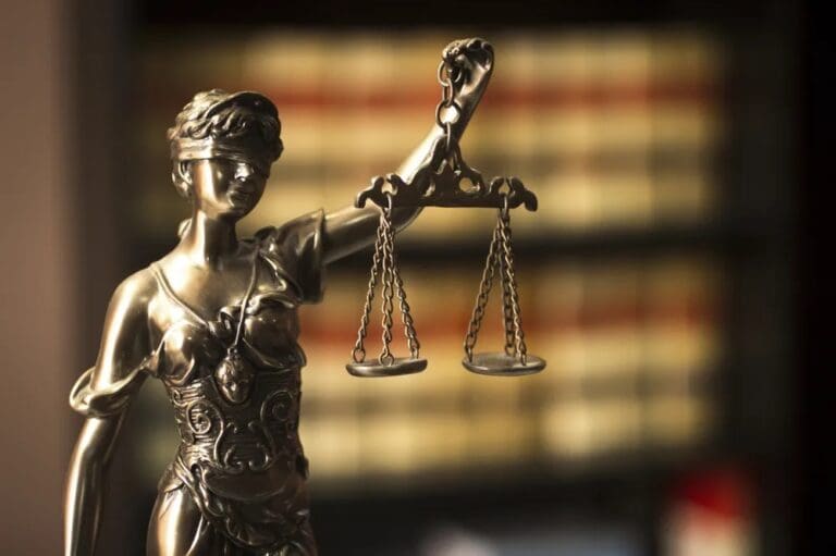 Greek fact-checkers triumph after 5-year legal battle with Physics association